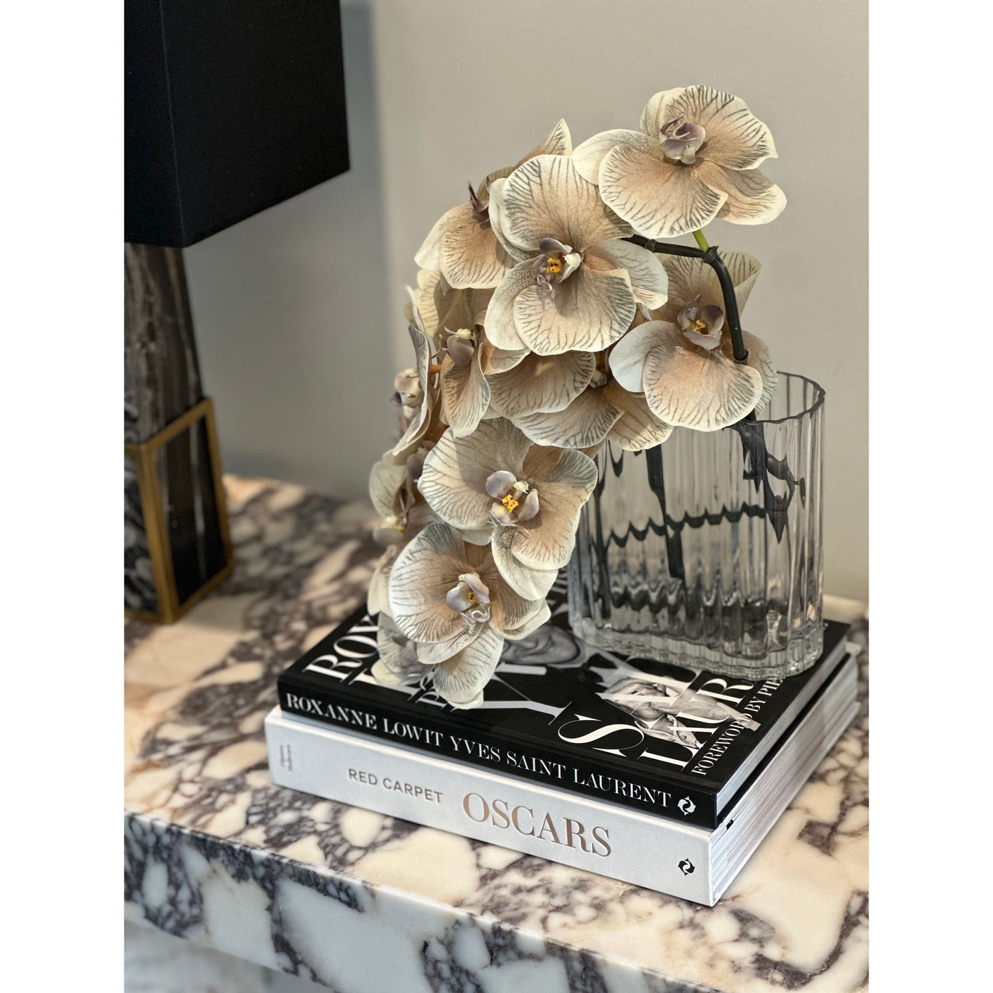 Luxor Arrangement Almond