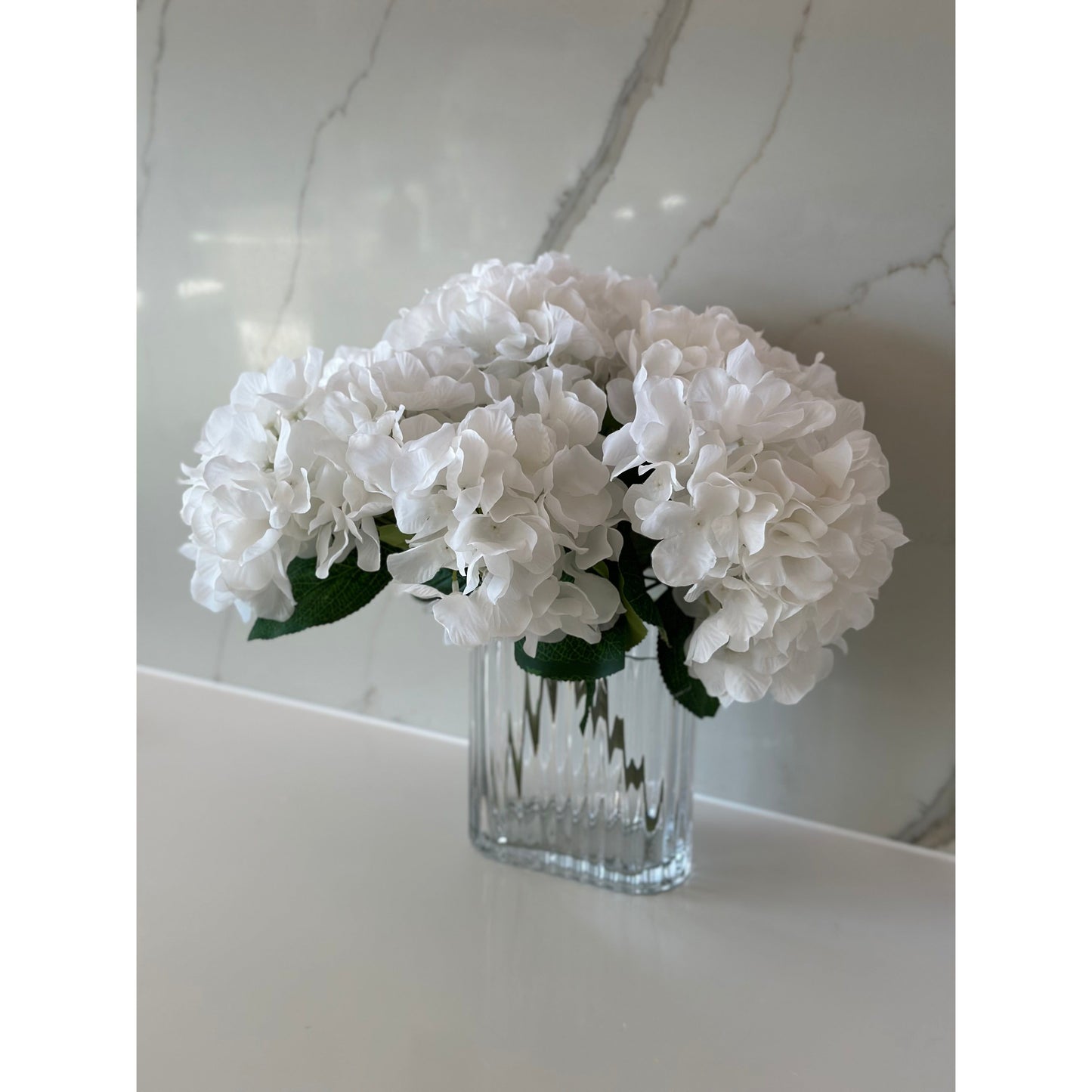 Fraiche Arrangement Blanc