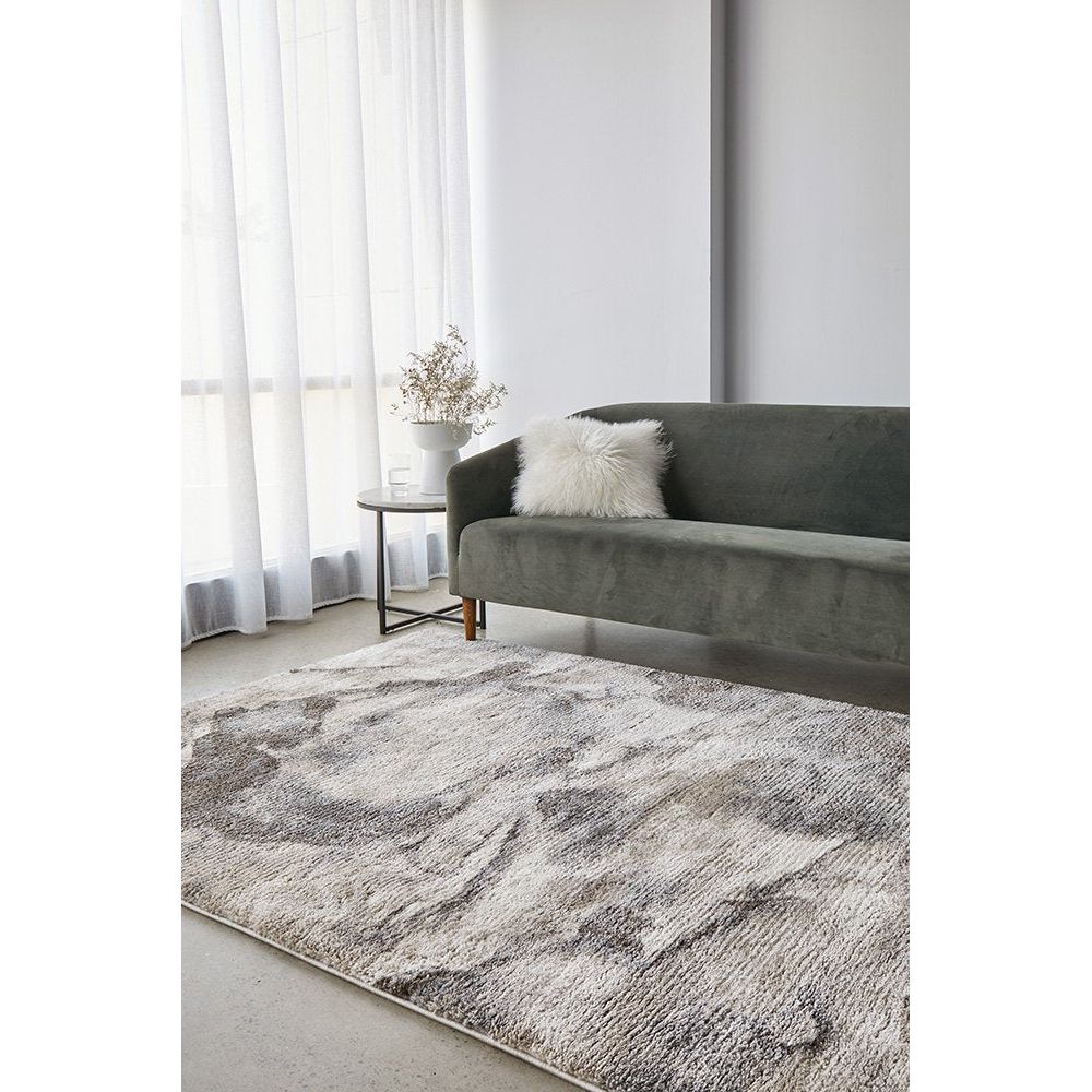 Viola Rug