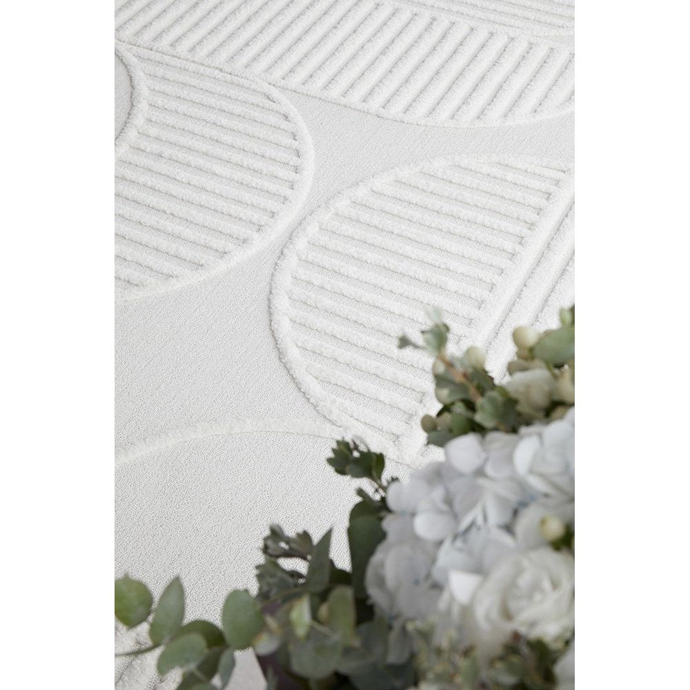 Obelisk Runner Snow