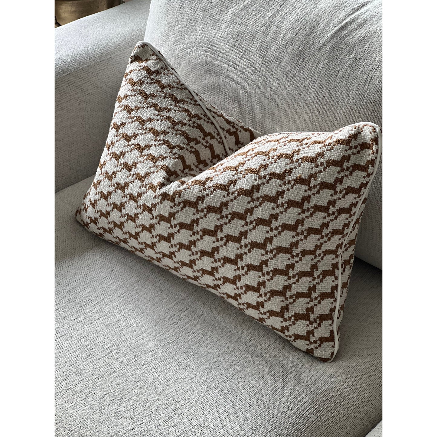 Jonesy Cushion Gold