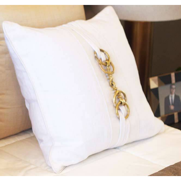 Linké Cushion White