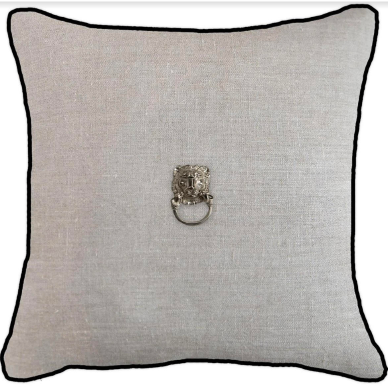 Splendour Cushion Noir