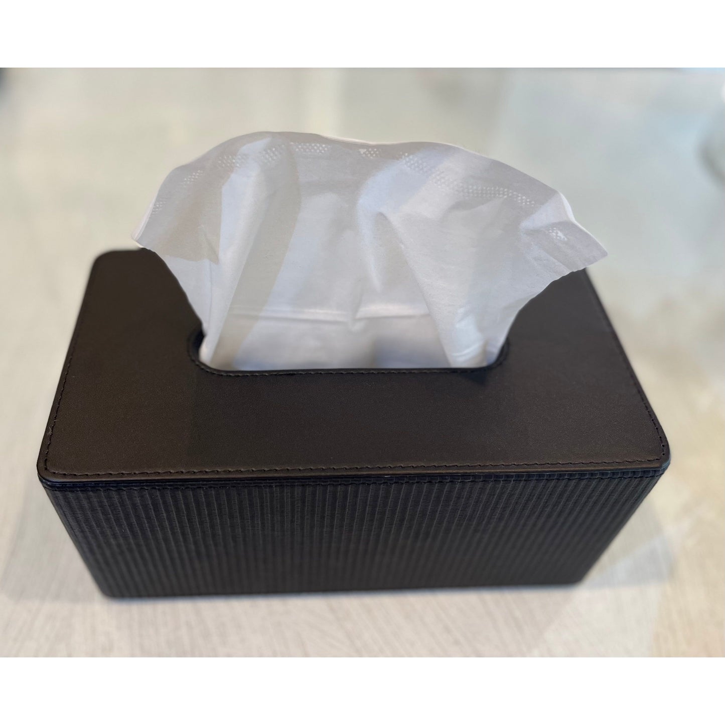 Roxbury Tissue Box Noir