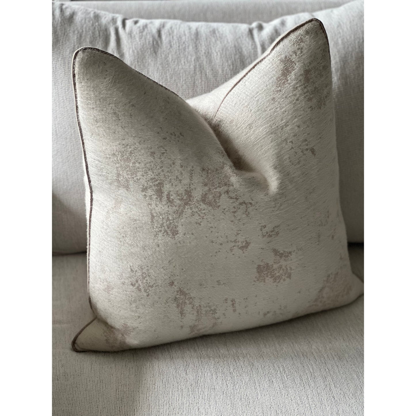 Luxor Cushion Taupe