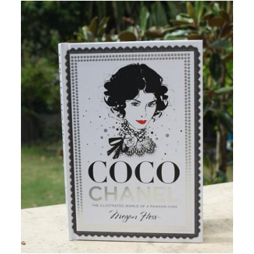 Coco Chanel Megan Hess Book – Maison De Luxe French Interiors Coco Chanel Megan Hess Book – Maison De Luxe French Interiors
