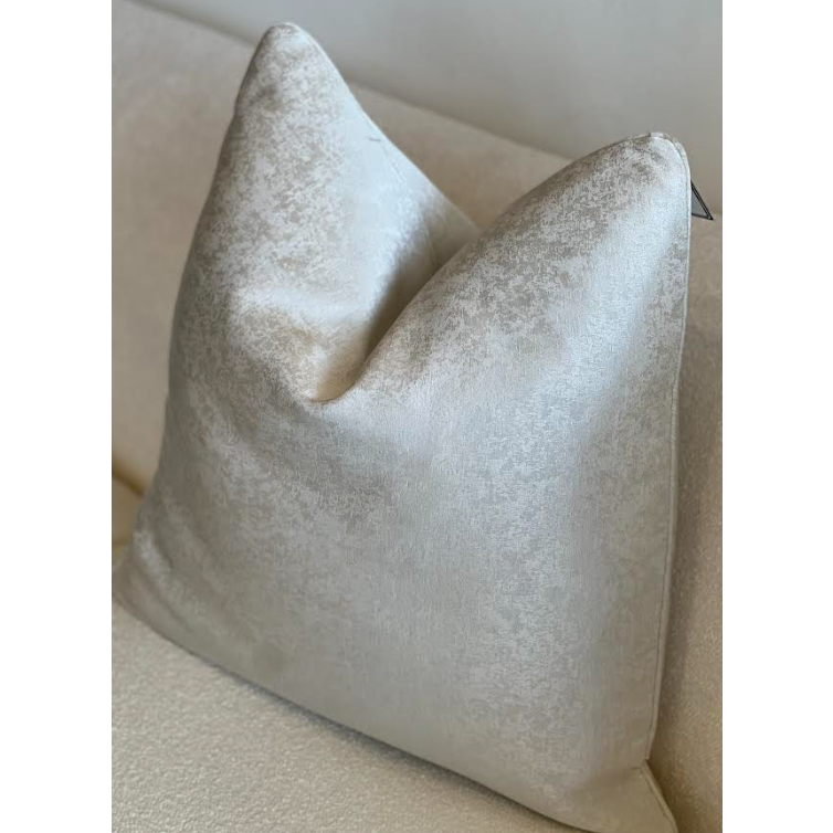 Marmont Cushion