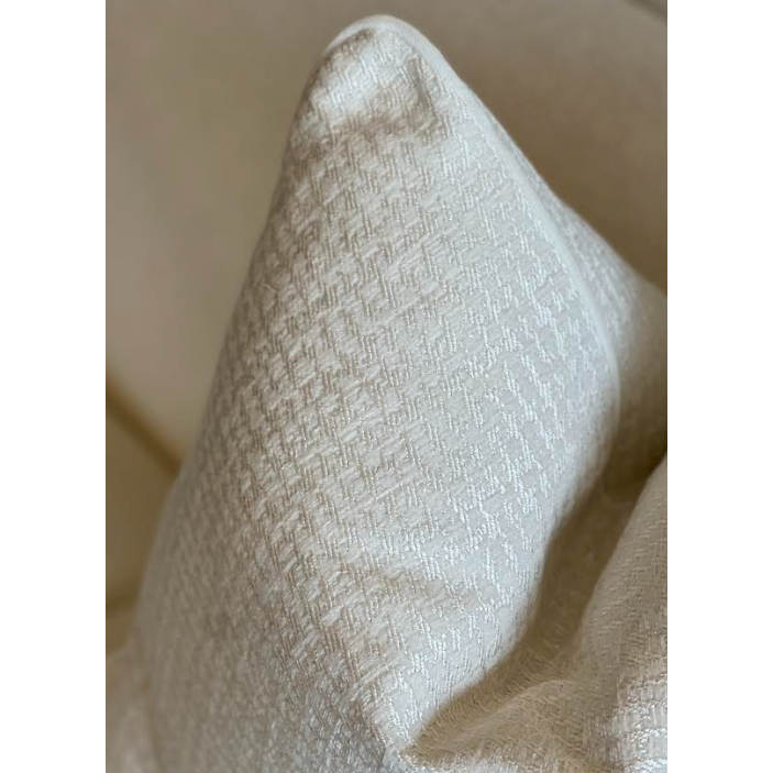 Viola Cushion