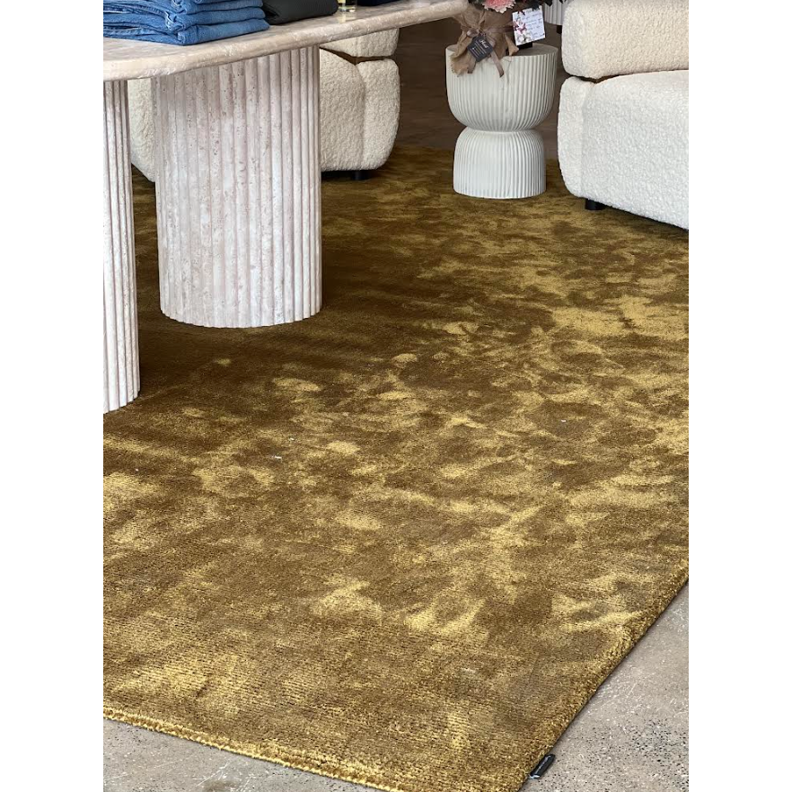 Bellagio Rug Gold