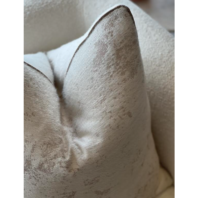 Luxor Cushion Taupe