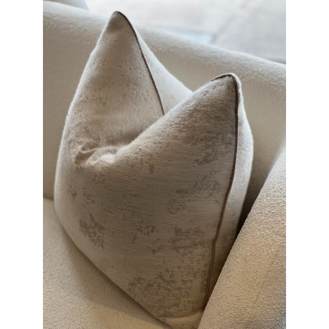 Luxor Cushion Taupe