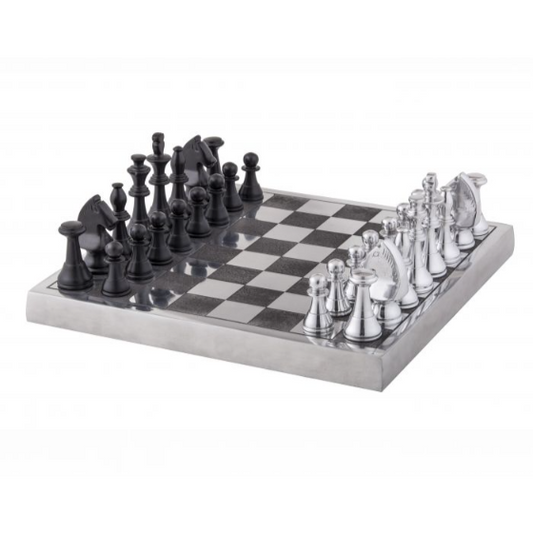 Qualia Chess Set
