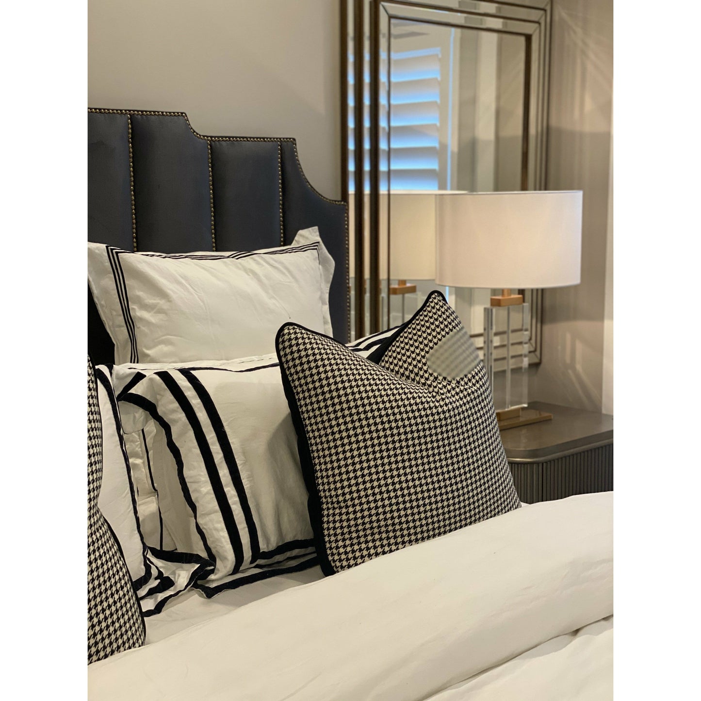 Ritz Cushion
