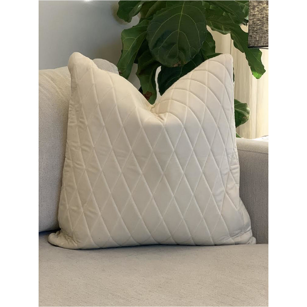 Doyle Cushion Creme