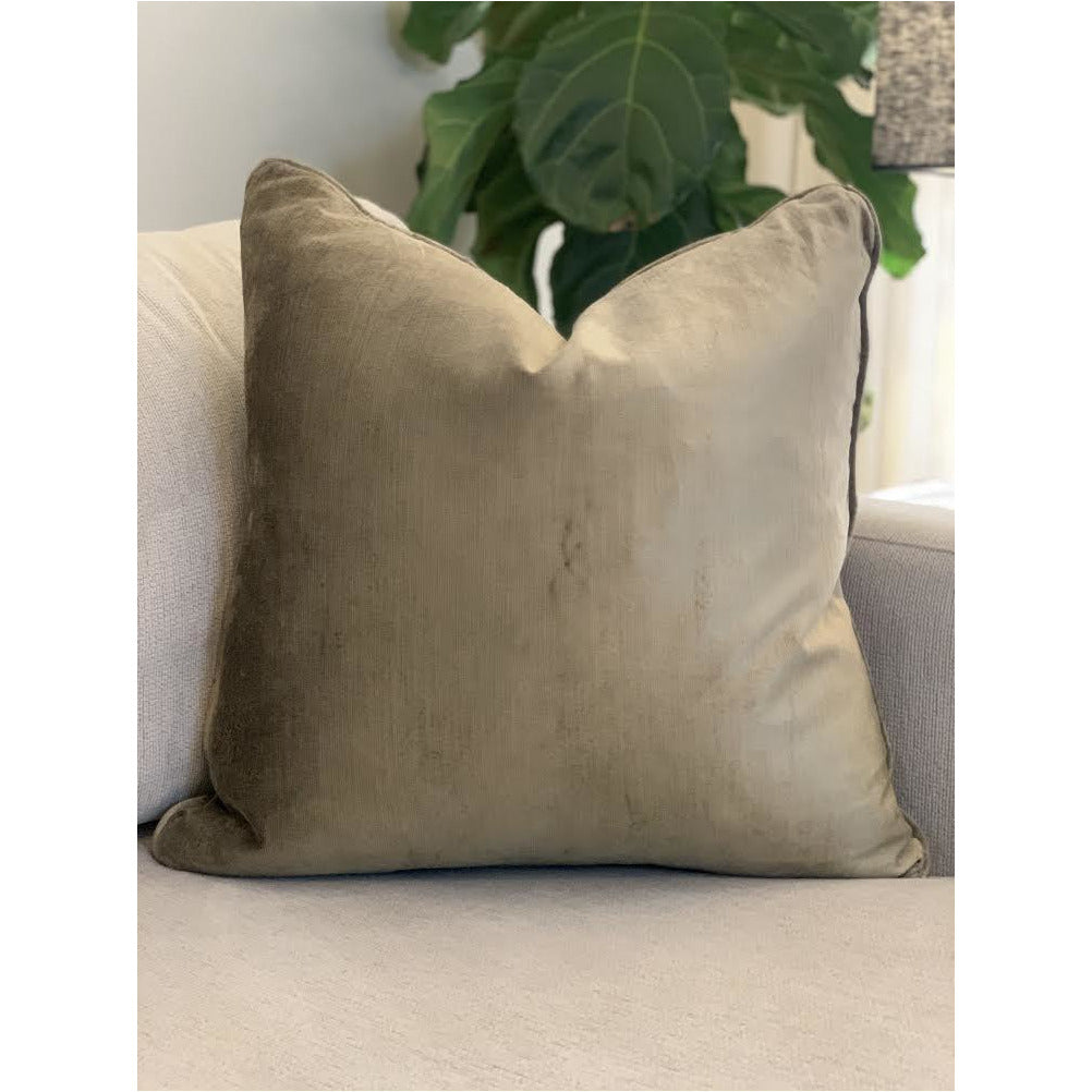 Darcy Cushion Gold