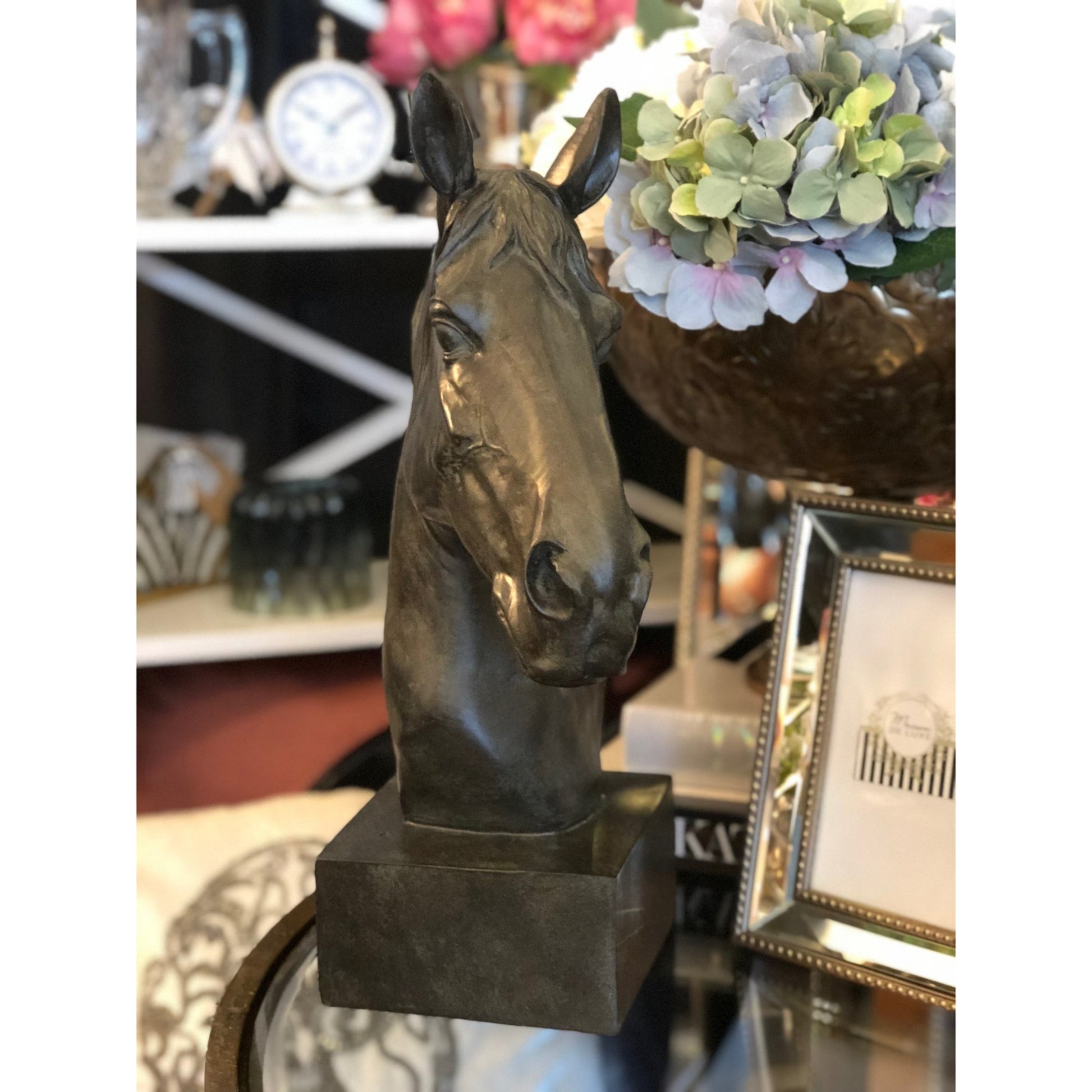 Le Noir Horse Head - Maison De Luxe French Interiors